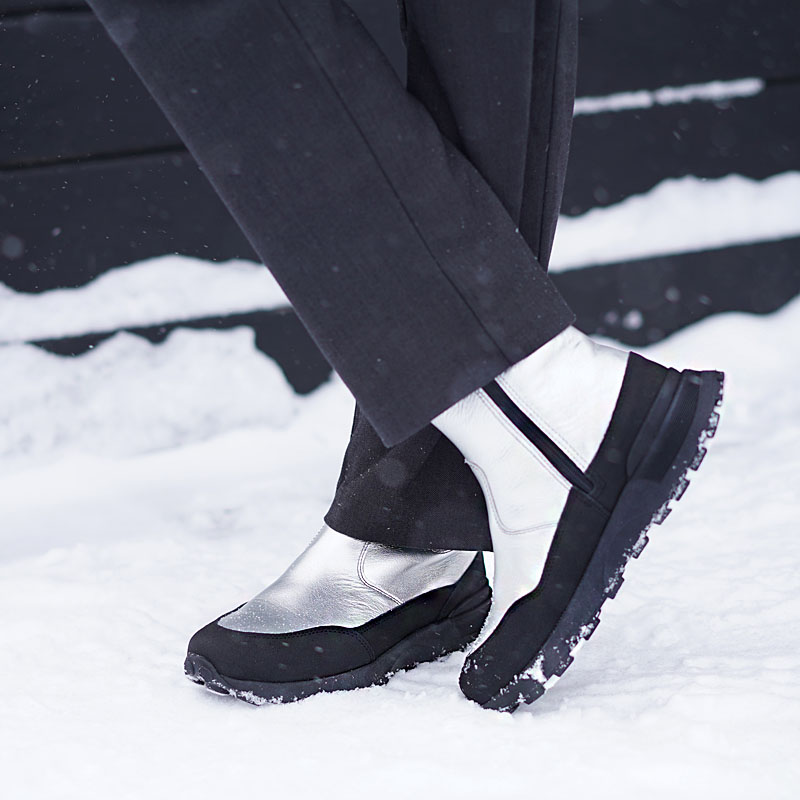 Полусапожки, артикул 1999, цвет серебристый купить в интернет-магазине Shoeslel с доставкой по России