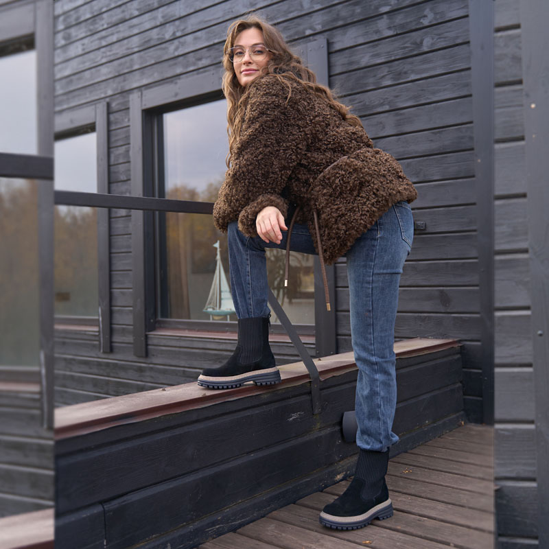 Полусапоги, артикул 2394, цвет черный купить в интернет-магазине Shoeslel с доставкой по России