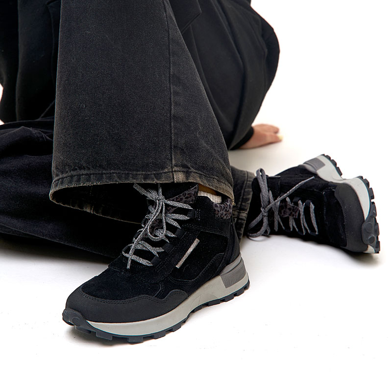 Ботинки, артикул 2398, цвет черный купить в интернет-магазине Shoeslel с доставкой по России